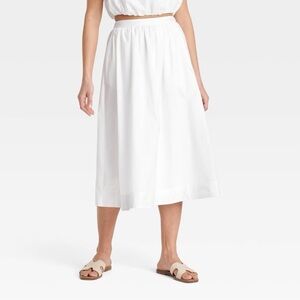 Women's White Midi Skirt - Elastic Waist